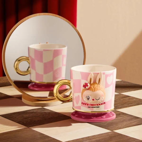 Labubu The Monsters Let’s Checkmate Series Różowy kubek 1