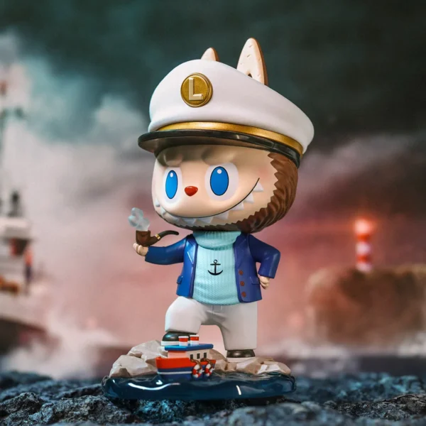 Lalka figurka kapitana Labubu 1